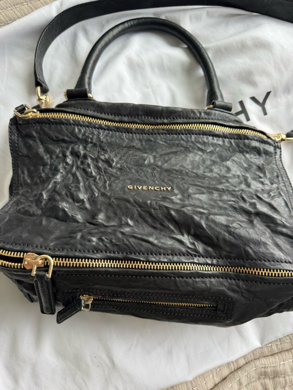 Givenchy Pandora Bag Black with strap - Picture 2 of 16